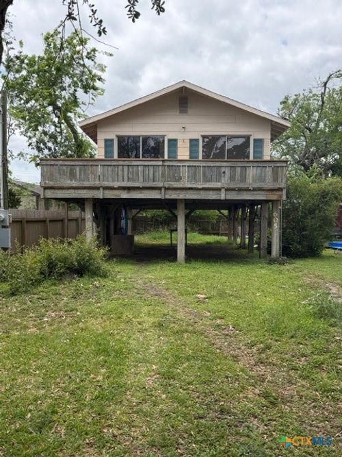 605 S Guadalupe Street, Port Lavaca, TX, 77979 | Card Image