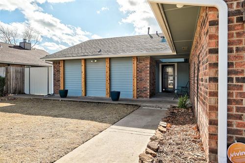 1356 Nw 6th Pl, Moore, OK, 73170-1132 | Card Image