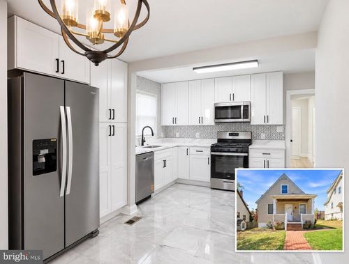 19 W Elm Ave, BALTIMORE, MD, 21206-1008 | Card Image