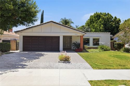 6307 Rhea Ave, Tarzana, CA, 91335-6834 | Card Image