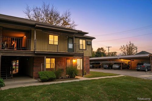 30442 Utica Rd, Roseville, MI, 48066-1588 | Card Image