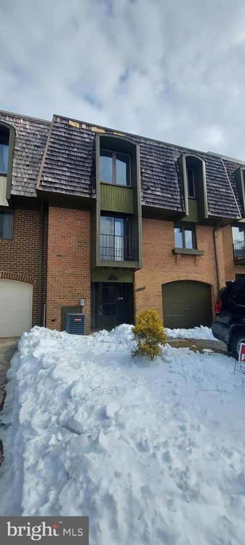 9505 Fern Hollow Way, MONTGOMERY VILLAGE, MD, 20886-1407 | Card Image