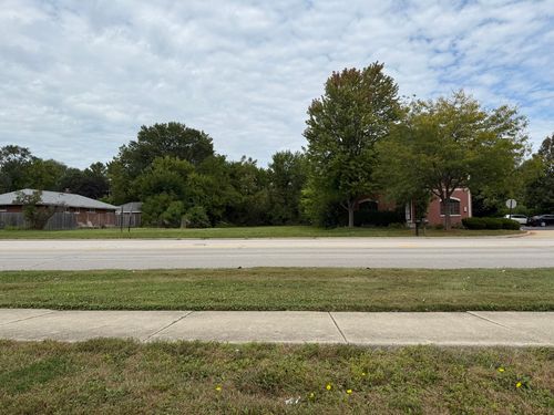 1632 Ogden Ave, Lisle, IL, 60532-1228 | Card Image
