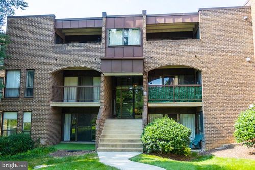 157-11240 Chestnut Grove Sq, RESTON, VA, 20190-5101 | Card Image