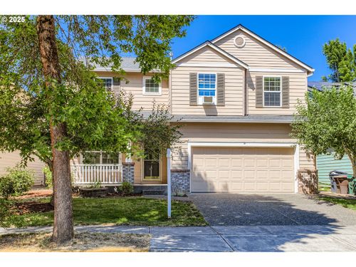 555 Hertel St, Hillsboro, OR, 97124-2981 | Card Image