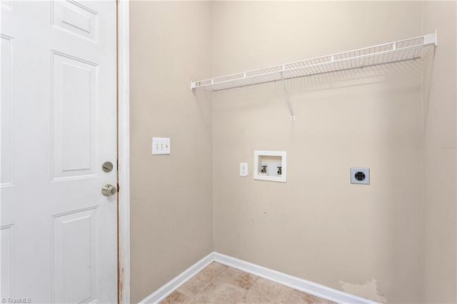 2001 Treyburn Ln, House other with 4 bedrooms, 3 bathrooms and null parking in High Point NC | Image 16