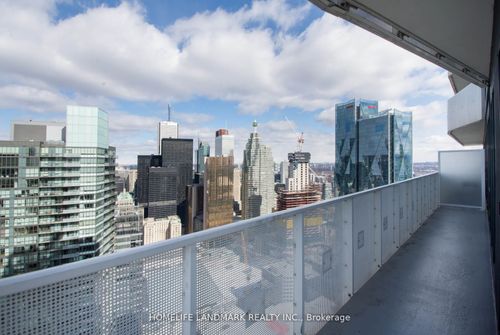 5602-100 Harbour St, Toronto, ON, M5J0B5 | Card Image