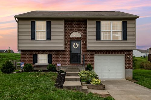 401 Lost Creek Dr, Walton, KY, 41094-1216 | Card Image