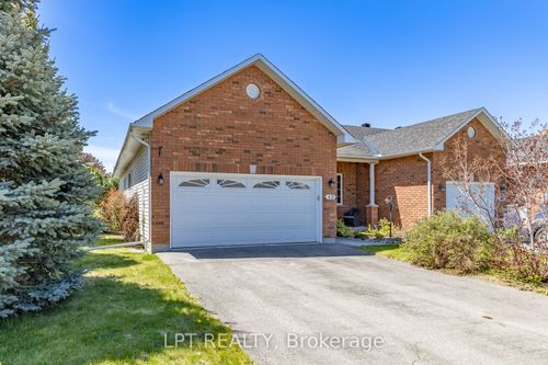 49 Melville Rd, Arnprior, ON, K7S3X9 | Card Image
