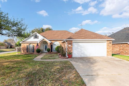 2220 Stratford Dr, Temple, TX, 76502-3890 | Card Image