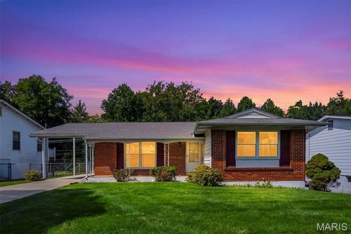 2251 Murray Forest Drive, Maryland Heights, MO, 63043 | Card Image
