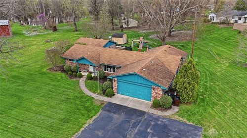 1008 Steven Circle Dr, New Carlisle, OH, 45344-1639 | Card Image