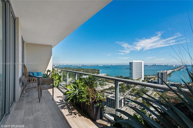 PH207 - 3470 E Coast Ave, Condo with 3 bedrooms, 4 bathrooms and null parking in MIAMI FL | Image 7