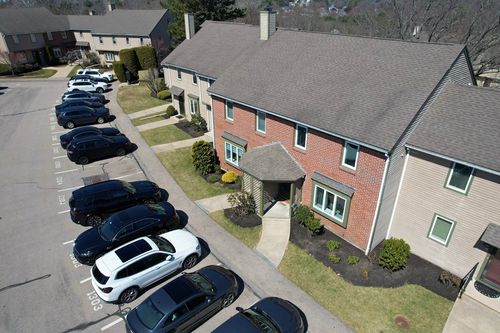 1302-1302 Lewis O Gray Dr, Saugus, MA, 01906-4408 | Card Image