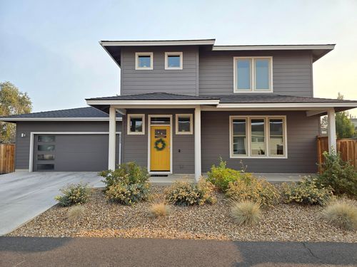 62005 Dantili Road, Bend, OR, 97701 | Card Image