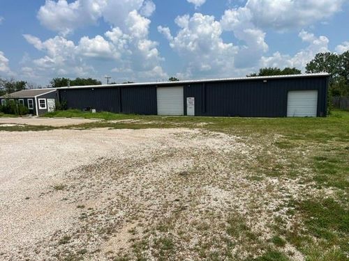 31933 Old Kc Road Road, Paola, KS, 66071 | Card Image