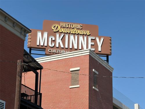 810 W Lamar Street, Mckinney, TX, 75069 | Card Image