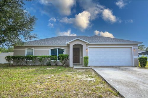 4 Hemlock Loop Trce, Ocala, FL, 34472-8968 | Card Image