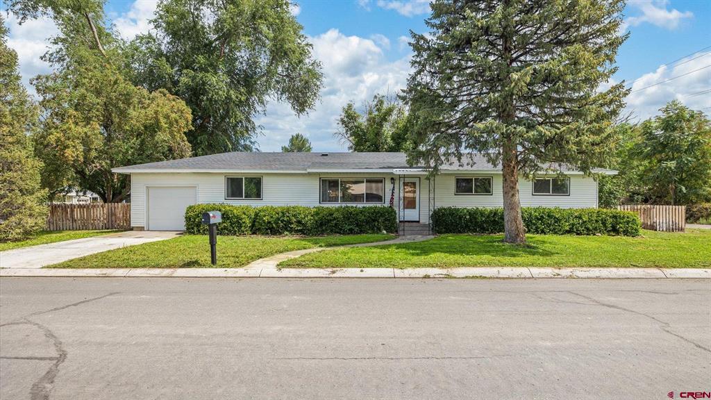Brown Rd, Montrose, CO 81401