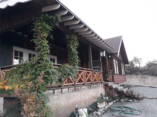 3353 2, Pinon Hills, CA, 92372 | Card Image