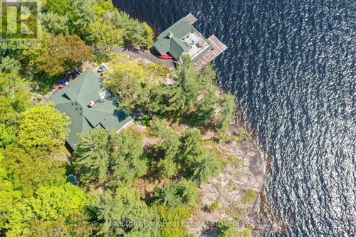 8-1869 Muskoka Rd 118 W, Muskoka Lakes, ON, P1L1W8 | Card Image