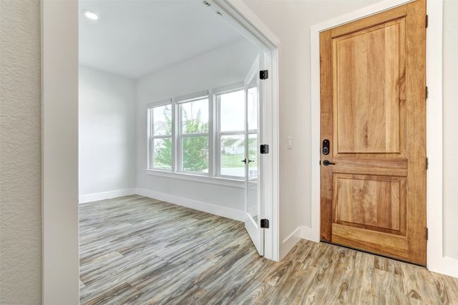 9601 Eloquence Dr, House other with 3 bedrooms, 3 bathrooms and 4 parking in Manor TX | Image 6