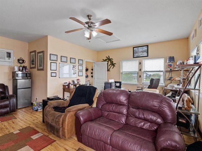 2080 Highway 87, House other with 0 bedrooms, 3 bathrooms and 2 parking in Crystal Beach TX | Image 21