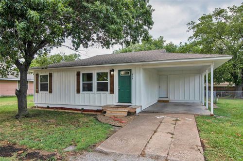 203 W Young Street, Howe, TX, 75459 | Card Image