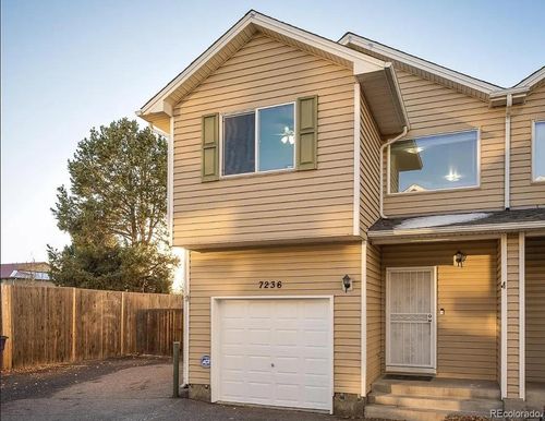 7236 E 38th Ave, Denver, CO, 80207-1601 | Card Image