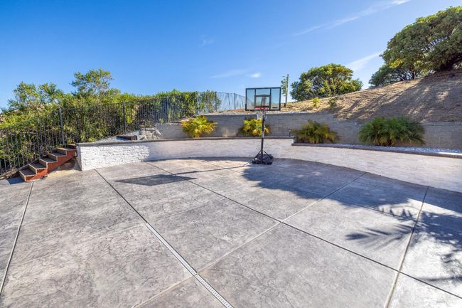 6141 N Vine Street, House other with 4 bedrooms, 3 bathrooms and 2 parking in Vacaville CA | Image 56