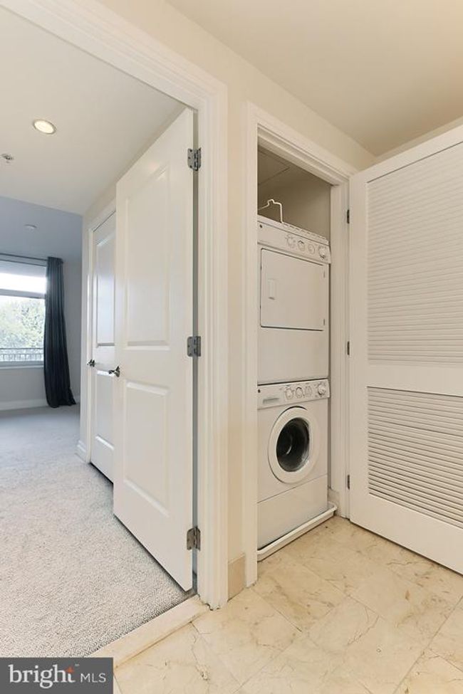 APT-302 - 8220 Crestwood Heights Dr, Condo with 1 bedrooms, 1 bathrooms and null parking in MCLEAN VA | Image 27