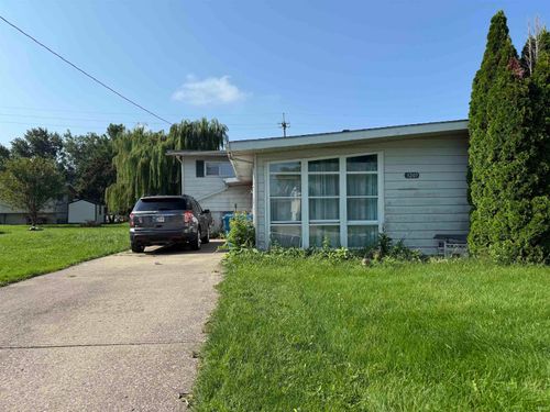 3205 Schilling St, Peru, IN, 46970-8733 | Card Image