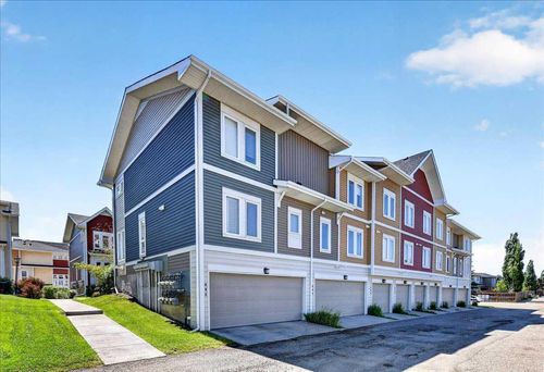 604 Auburn Bay Sq Se, Calgary, AB, T3M0Y9 | Card Image