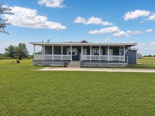 154 New Trail, Elgin, TX, 78621 | Card Image