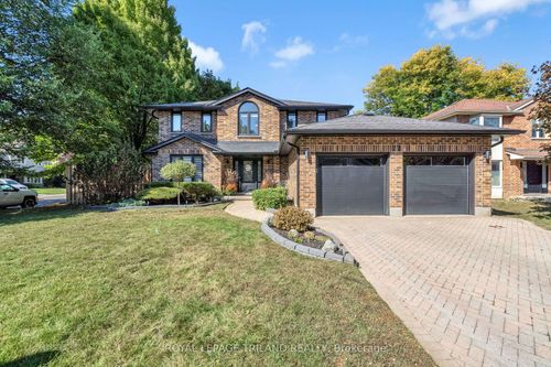 22 Wendy Cres, London, ON, N5X3J6 | Card Image