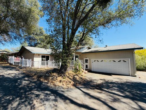 3718 Cambridge Road, Cameron Park, CA, 95682 | Card Image