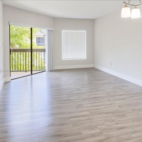 apt-407-13250 Sw 88th Ter, Miami, FL, 33186-1745 | Card Image