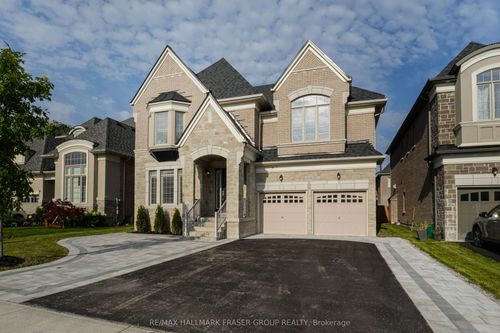875 Riverside Dr, Ajax, ON, L1T3S2 | Card Image