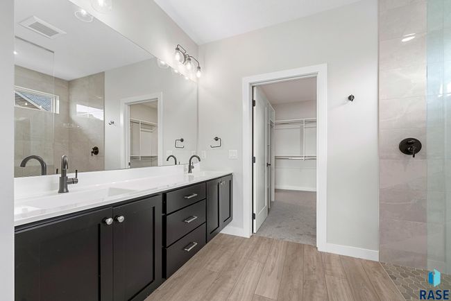 501 N Wildcat Dr, Townhouse with 2 bedrooms, 2 bathrooms and null parking in Sioux Falls SD | Image 30