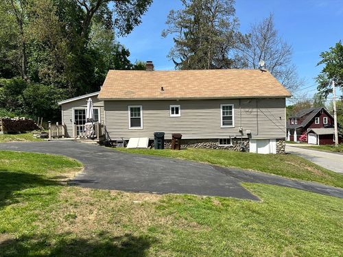 76 Boyce St, Auburn, MA, 01501-2112 | Card Image