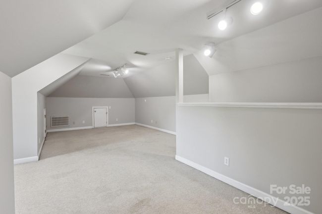 Bonus room | Image 32