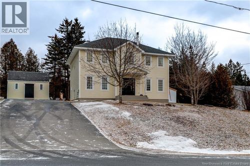 130 Donlea Dr, Hampton, NB, E5N5K3 | Card Image