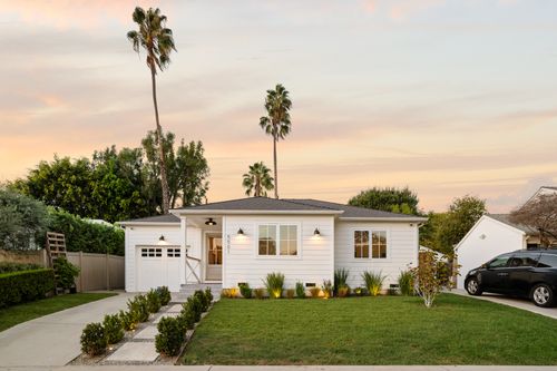 5501 W 76th Street, Los Angeles, CA, 90045 | Card Image