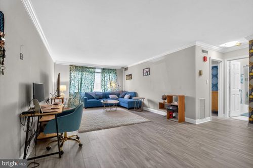 1-119-4977 Battery Ln, BETHESDA, MD, 20814-4931 | Card Image