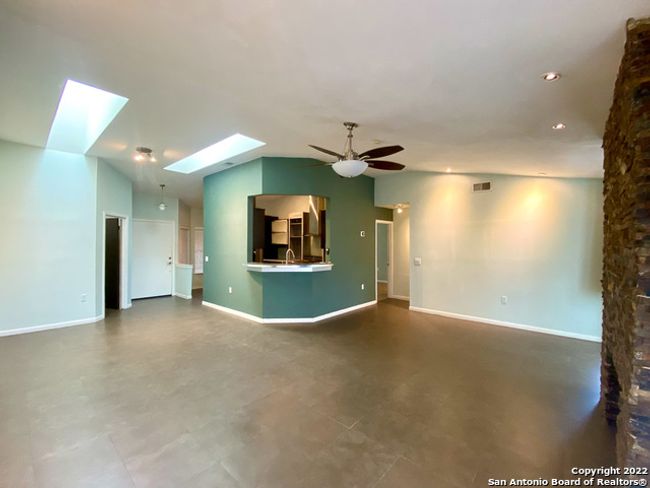 10348 Flatland Trl, House other with 3 bedrooms, 2 bathrooms and null parking in Converse TX | Image 21
