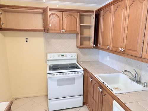 402 Markham S, Deerfield Beach, FL, 33442 | Card Image