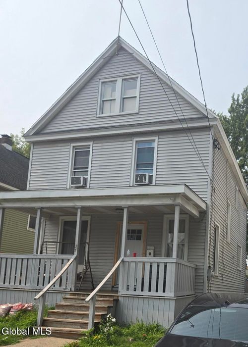 27 Linden St, Schenectady, NY, 12304-1224 | Card Image