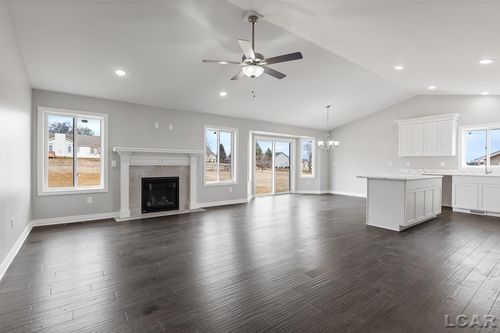 796 War Bonnet Dr, Tecumseh, MI, 49286-8663 | Card Image