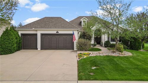 16305 Stearns St, Overland Park, KS, 66221-9049 | Card Image