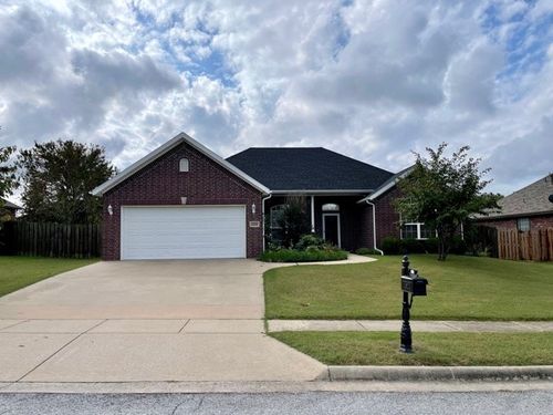 3239 W Drakestone St, Fayetteville, AR, 72704-6367 | Card Image